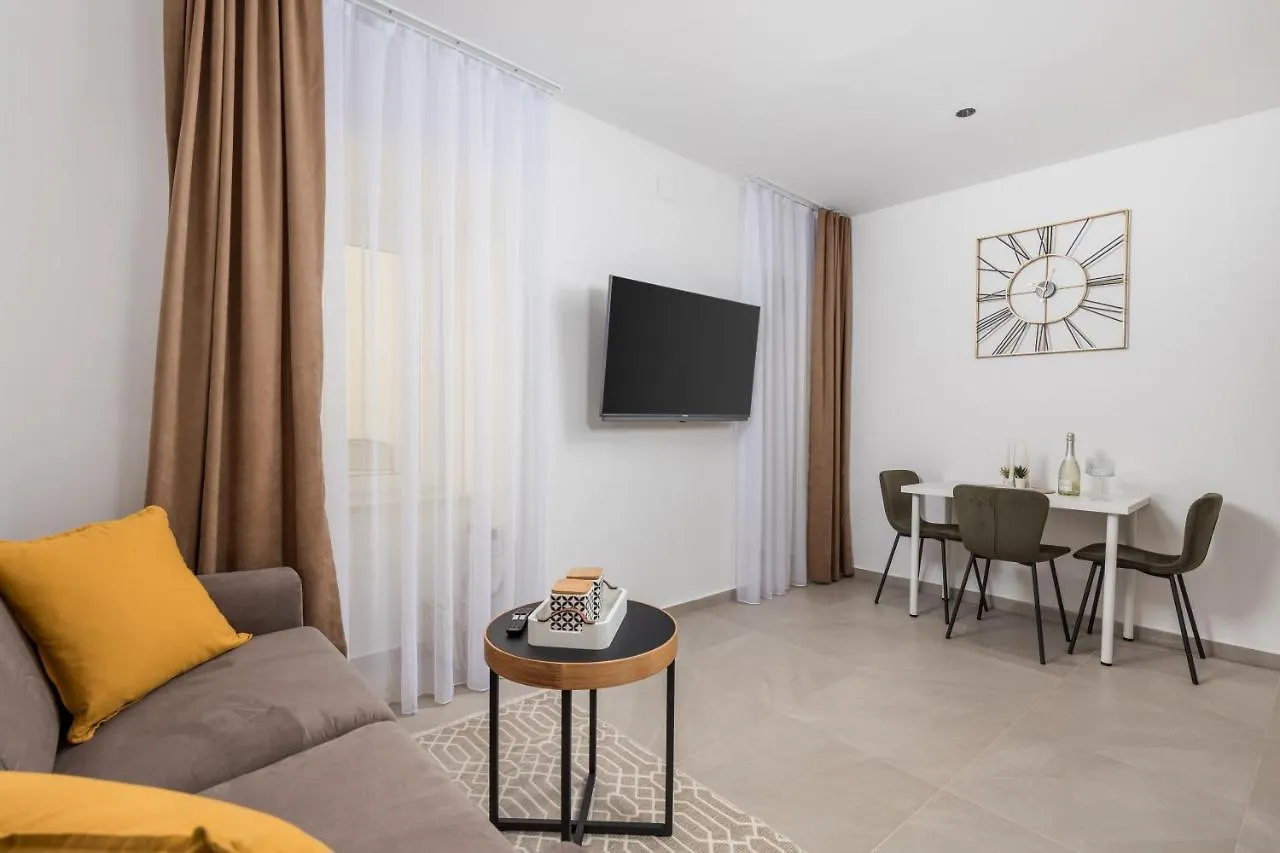 Apartment Salita Calvario Rijeka